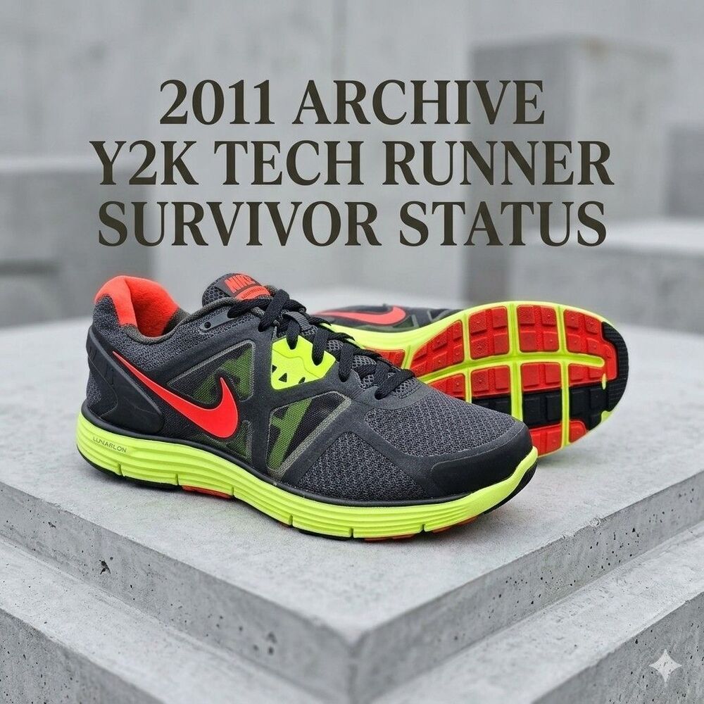Nike LunarGlide 3 Vintage Tech Runner Mens 10 Grey Volt Red Pristine Shoes 2011
